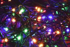 Гирлянда "Нить" 5м 50LED RGB IP20 провод зел. 230В с контроллером 8 режимов IEK LGDB110-3-050-05-G-S-20 Гирлянда "Нить" 5м 50LED RGB IP20 провод зел. 230В с контроллером 8 режимов IEK LGDB110-3-050-05-G-S-20